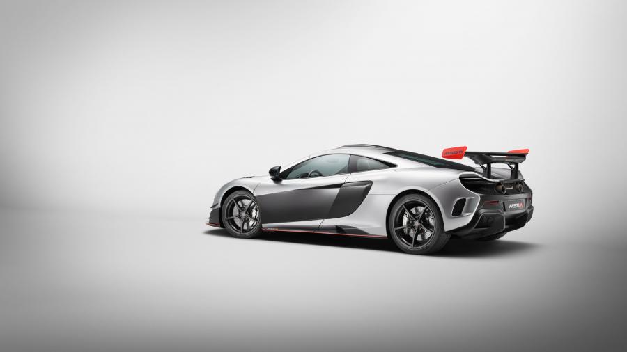  McLaren MSO R Coupe 2017 года  (фото 2 из 8)